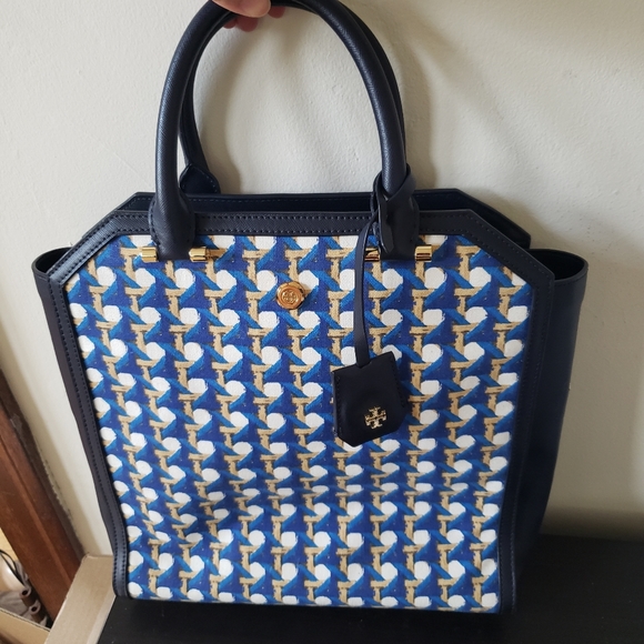 Tory Burch Handbags - Tory Burch handbag - Blue / yellow gold tote. Never used. Sample